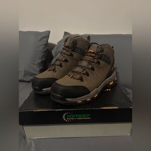 New Hytest Men's WP EH Safety Boots in Brown